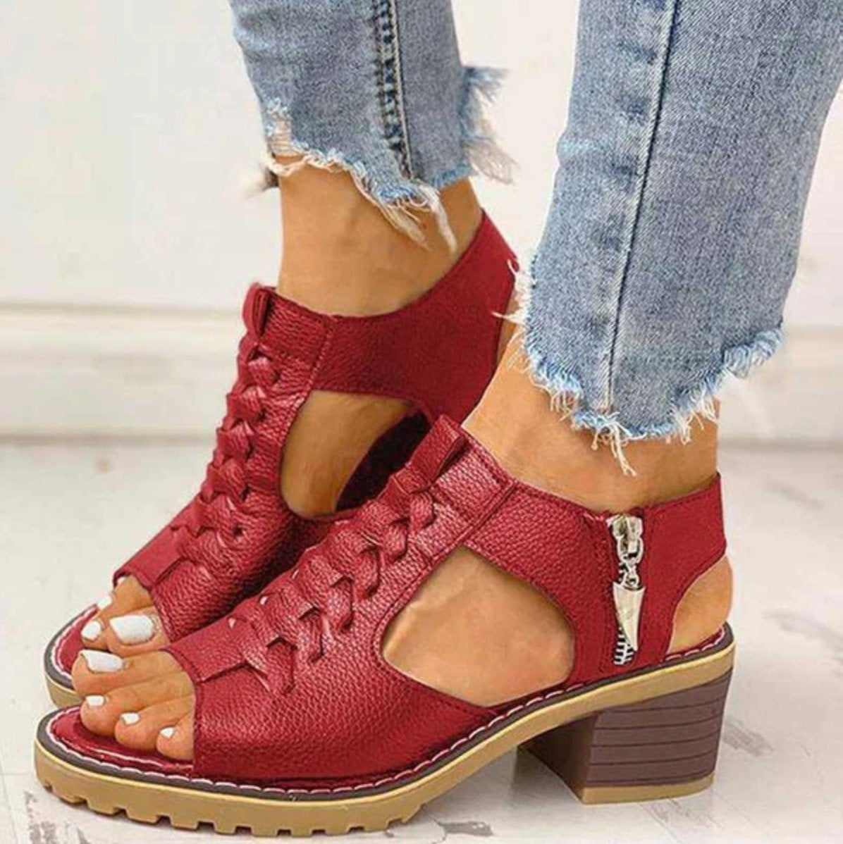 Victoria | Sandalias de Tacón Cuadrado con Cordones Mujer